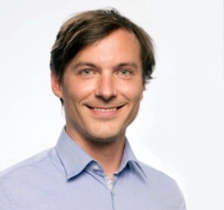 Dr. Sven Lüder